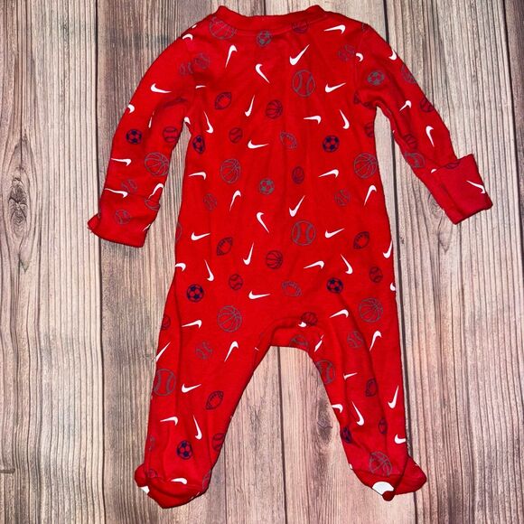 Baby Nike 3 Months Sleeper - Picture 3 of 6